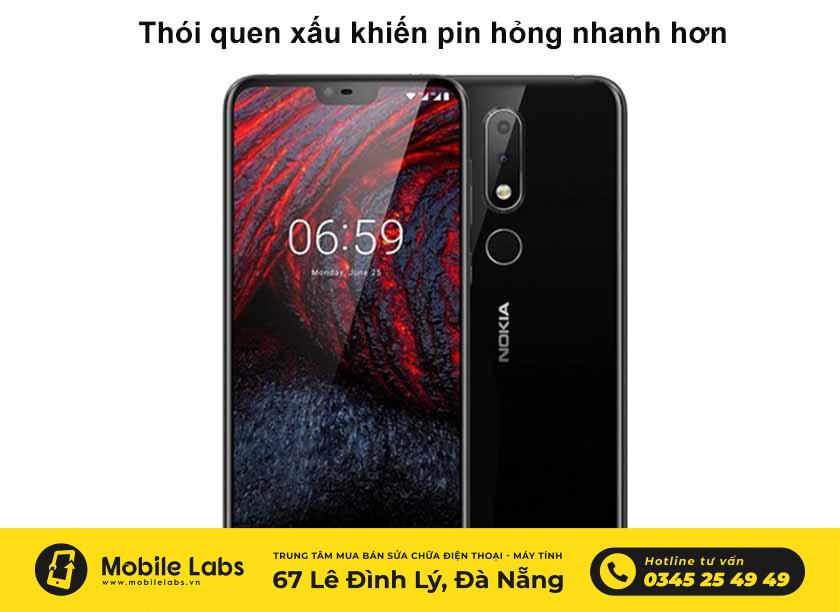 Thay pin Nokia 6.1 Plus